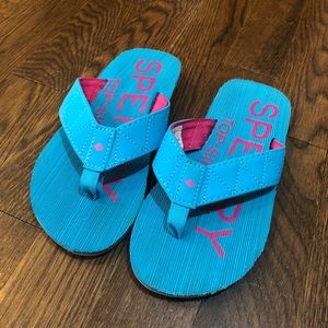 Sperry flip flops